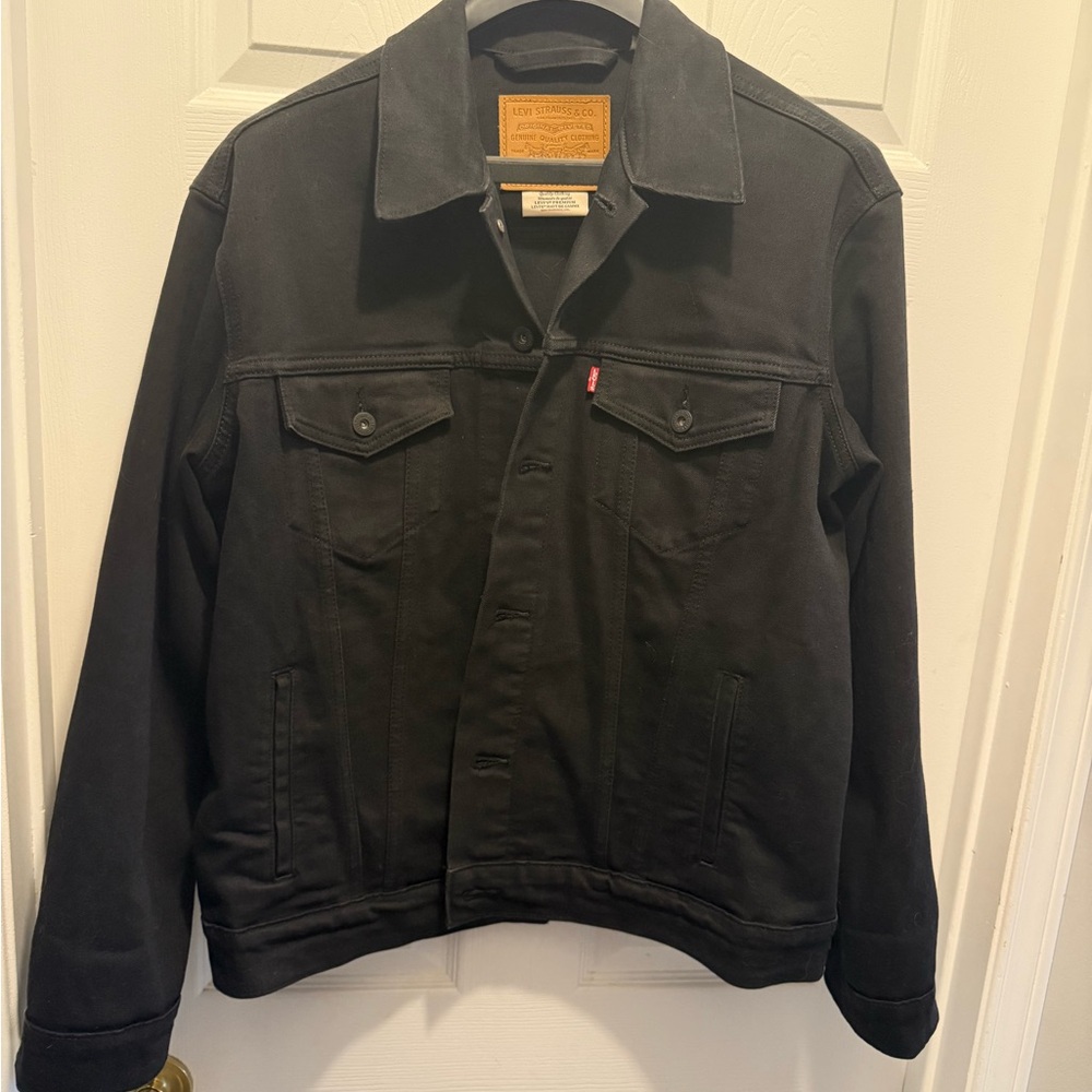 Levi's Men's Classic Black Jacket
